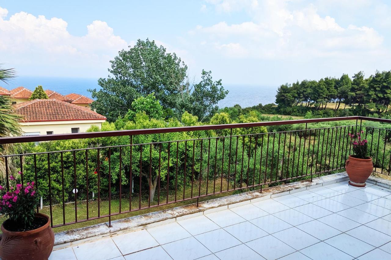 Amazing Sea View Loft, Afytos Lägenhet Exteriör bild